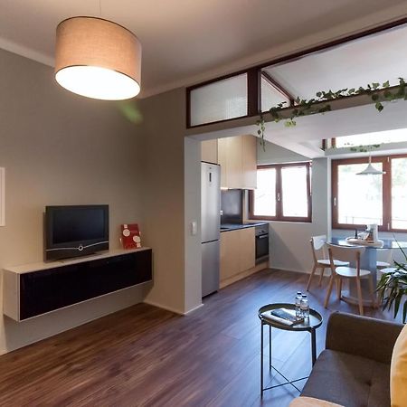 Family Trindad Flat Apartment Porto Bagian luar foto