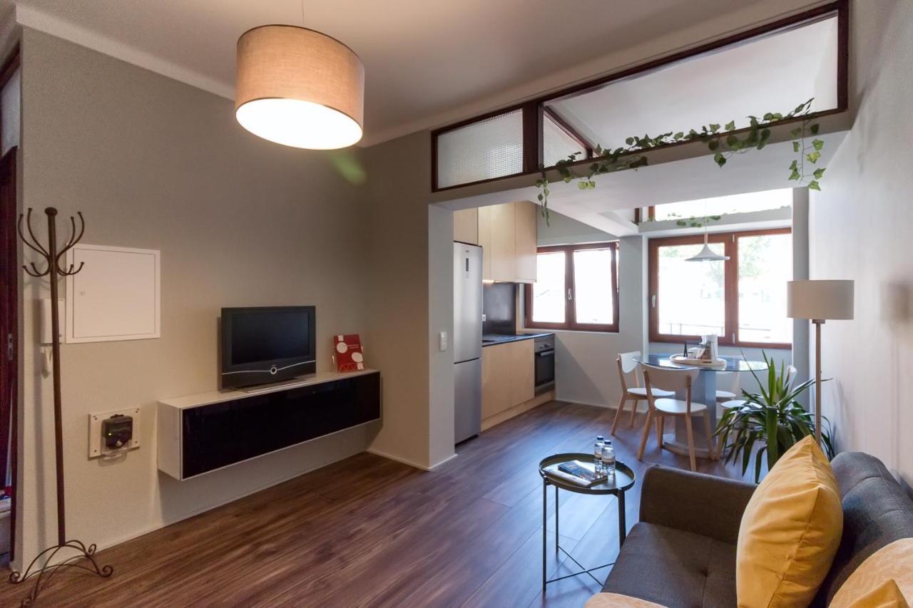 Family Trindad Flat Apartment Porto Bagian luar foto